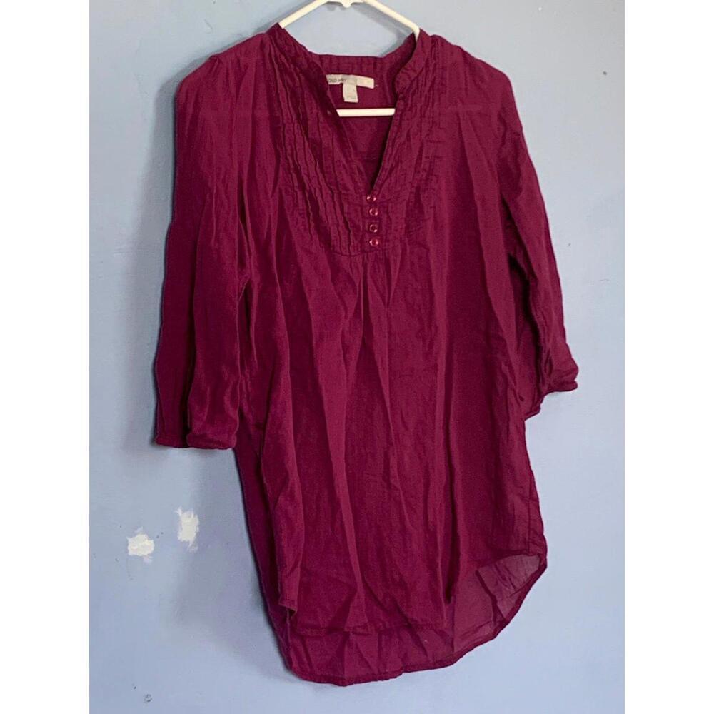 Small Plum Purple Old Navy Casual Button Tee​​